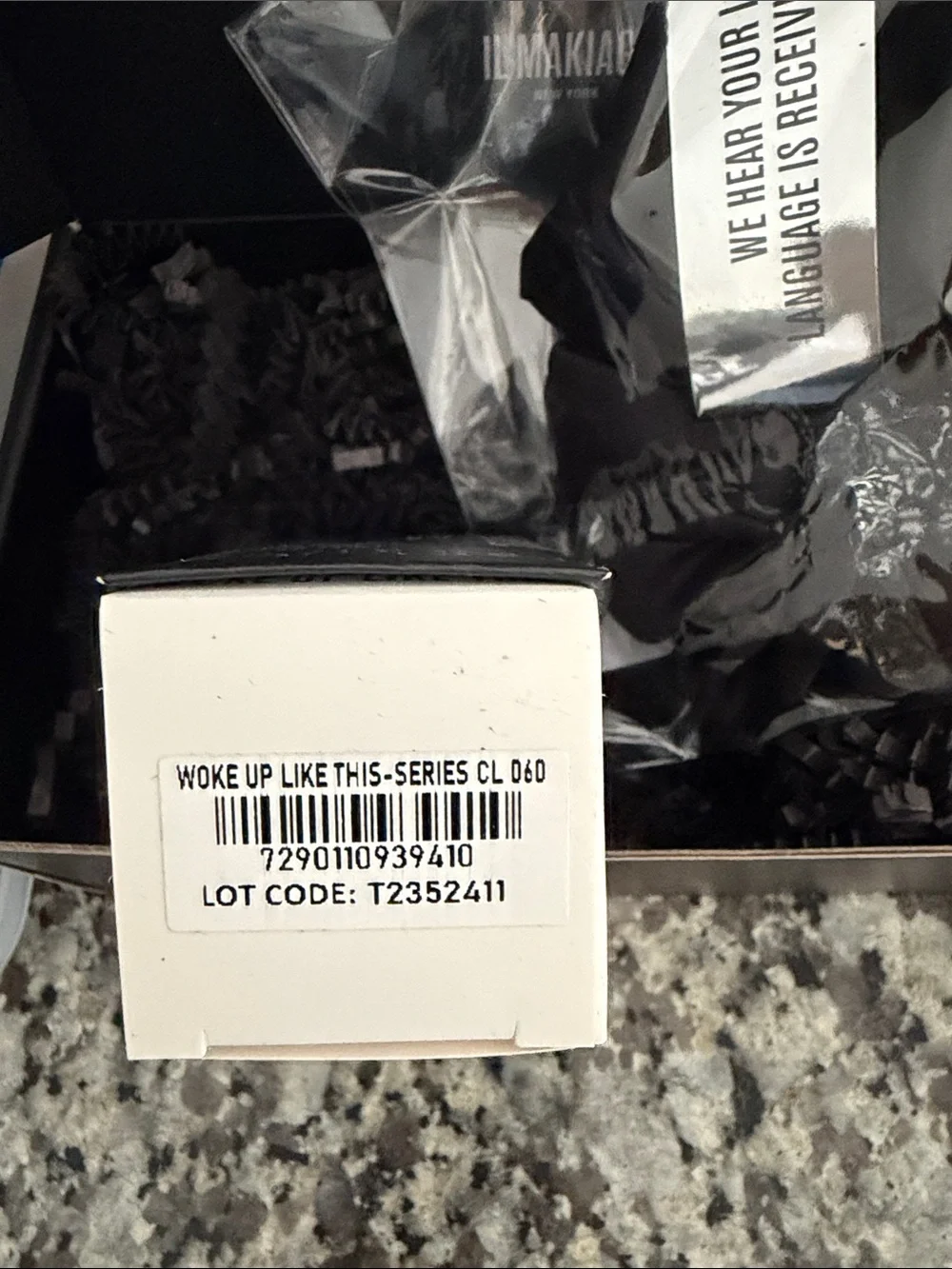 IL MAKIAGE Black Matte Bottle - Sleek Black Packaging SL 60